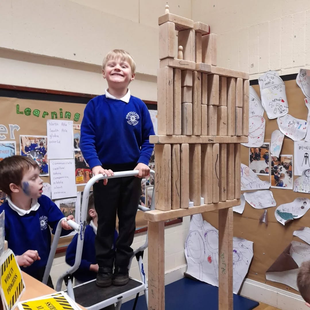 Inspiring construction in EYFS today! #build #eyfs #teacherlife #teachersofinstagram