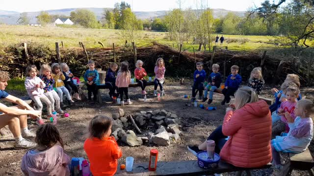 Fun together, singing and exploring. #forest #sing #dun